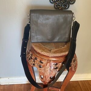 😎🤎Stylish All saints Versailles shoulder bag😎🤎